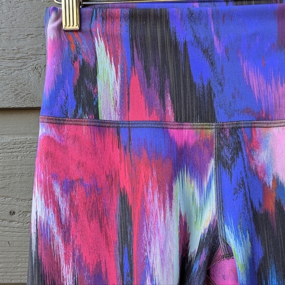 Lululemon Wunder Train High Rise Leggings 28" Digital Current Pink Multi Size 6 - Picture 2 of 10